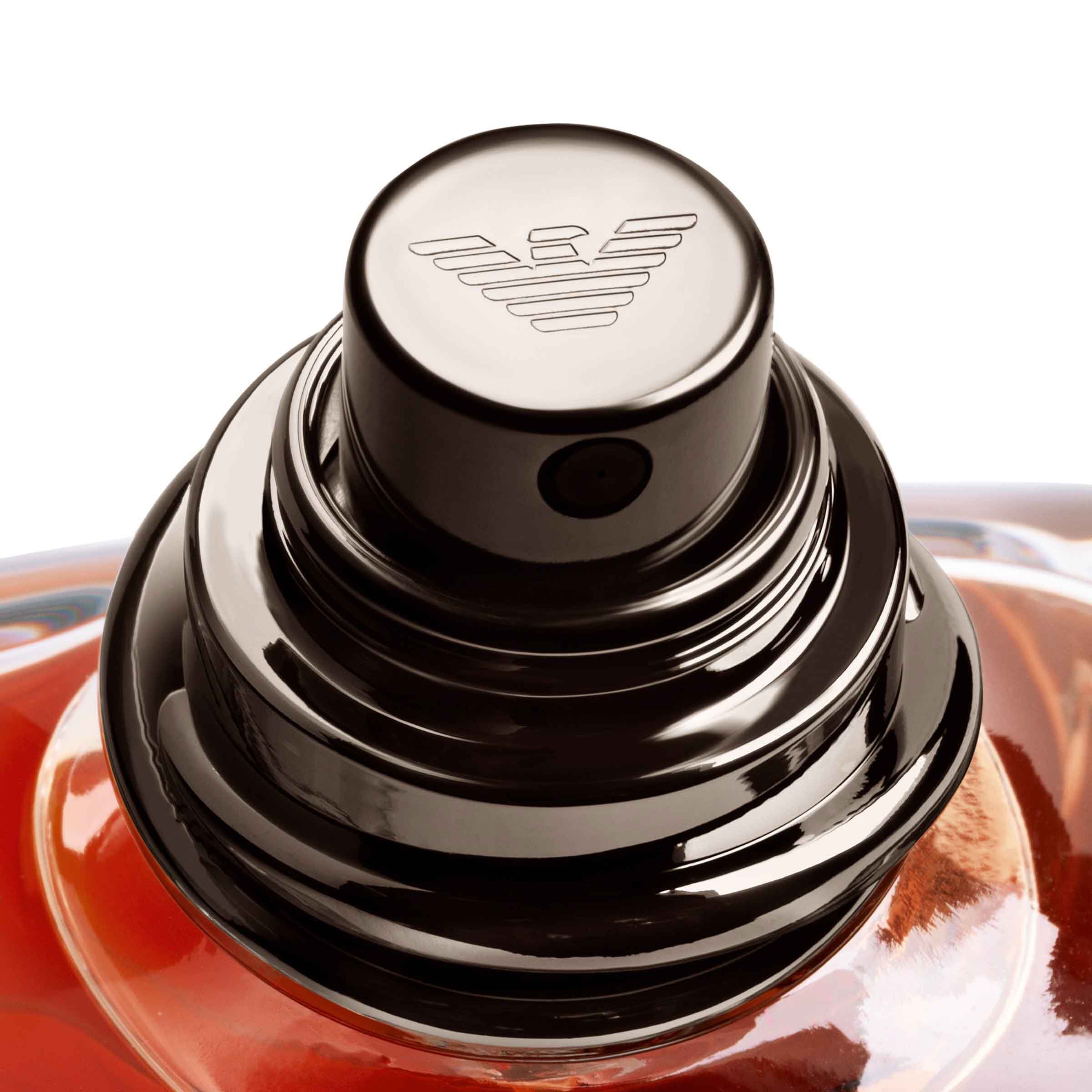 Emporio Armani Stronger With You intensely