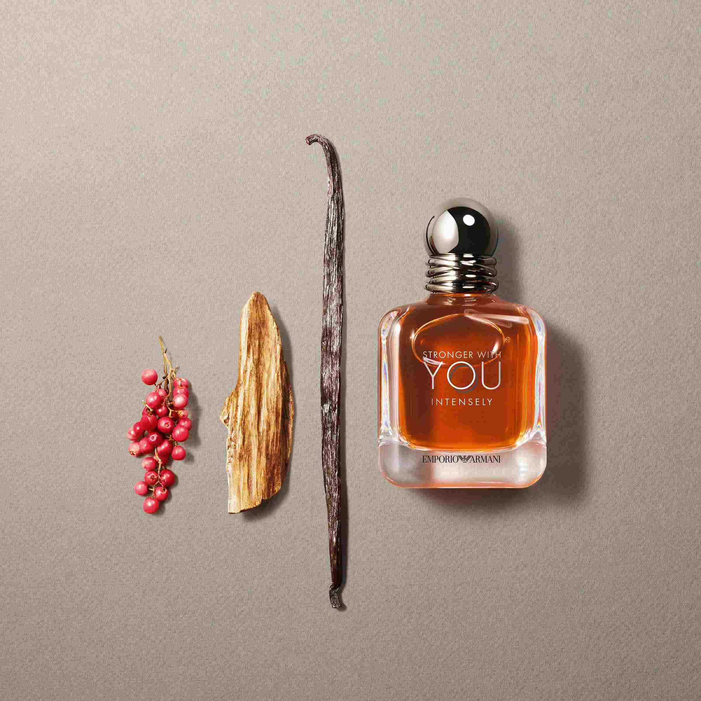 Emporio Armani Stronger With You intensely